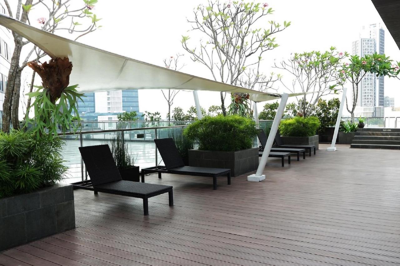 Santika Premiere Bintaro Hotel Serpong Kültér fotó