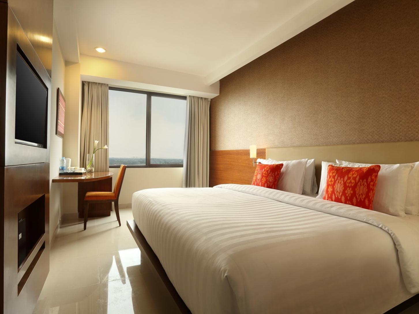 Santika Premiere Bintaro Hotel Serpong Kültér fotó
